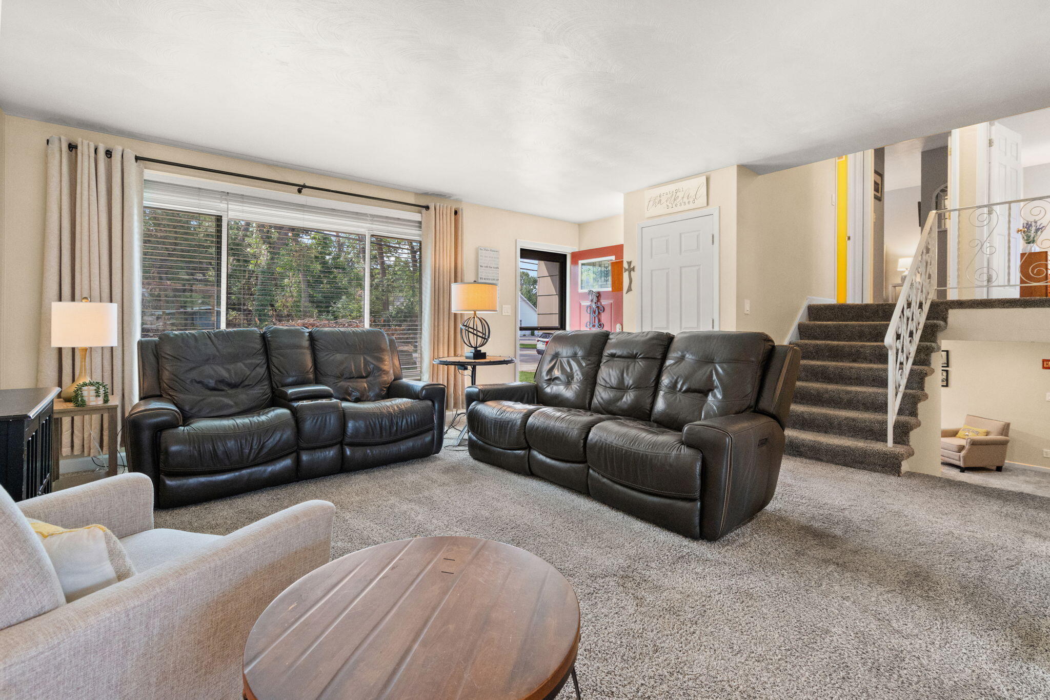 6602 Portage Avenue
