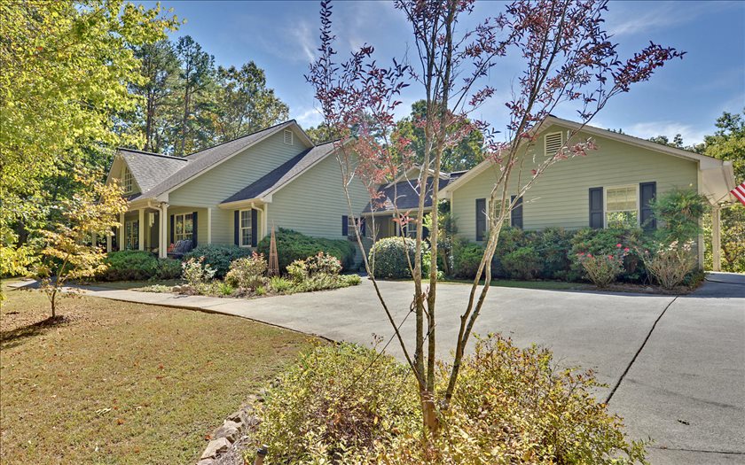 96 Oak Ridge Lane