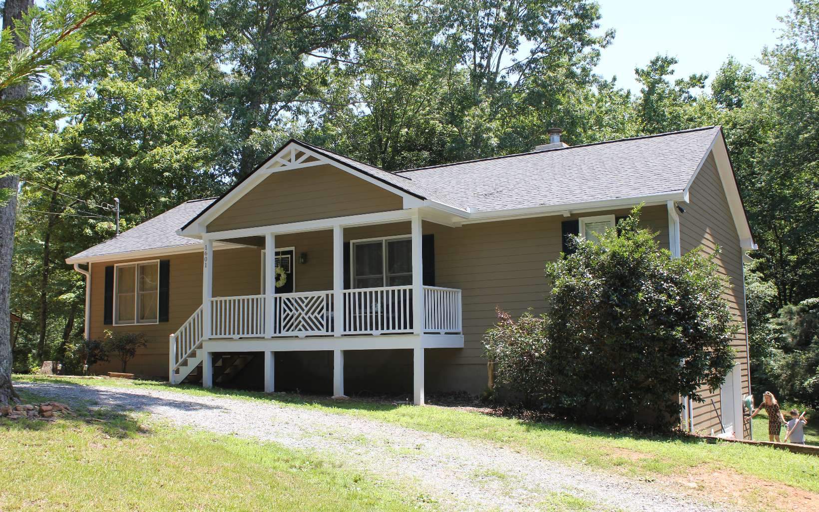 1601 Villa Drive