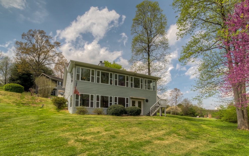 230 Anchor Way