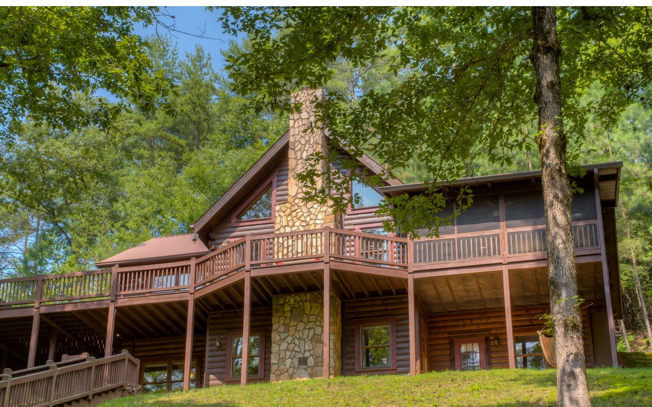 691 Walker Ridge