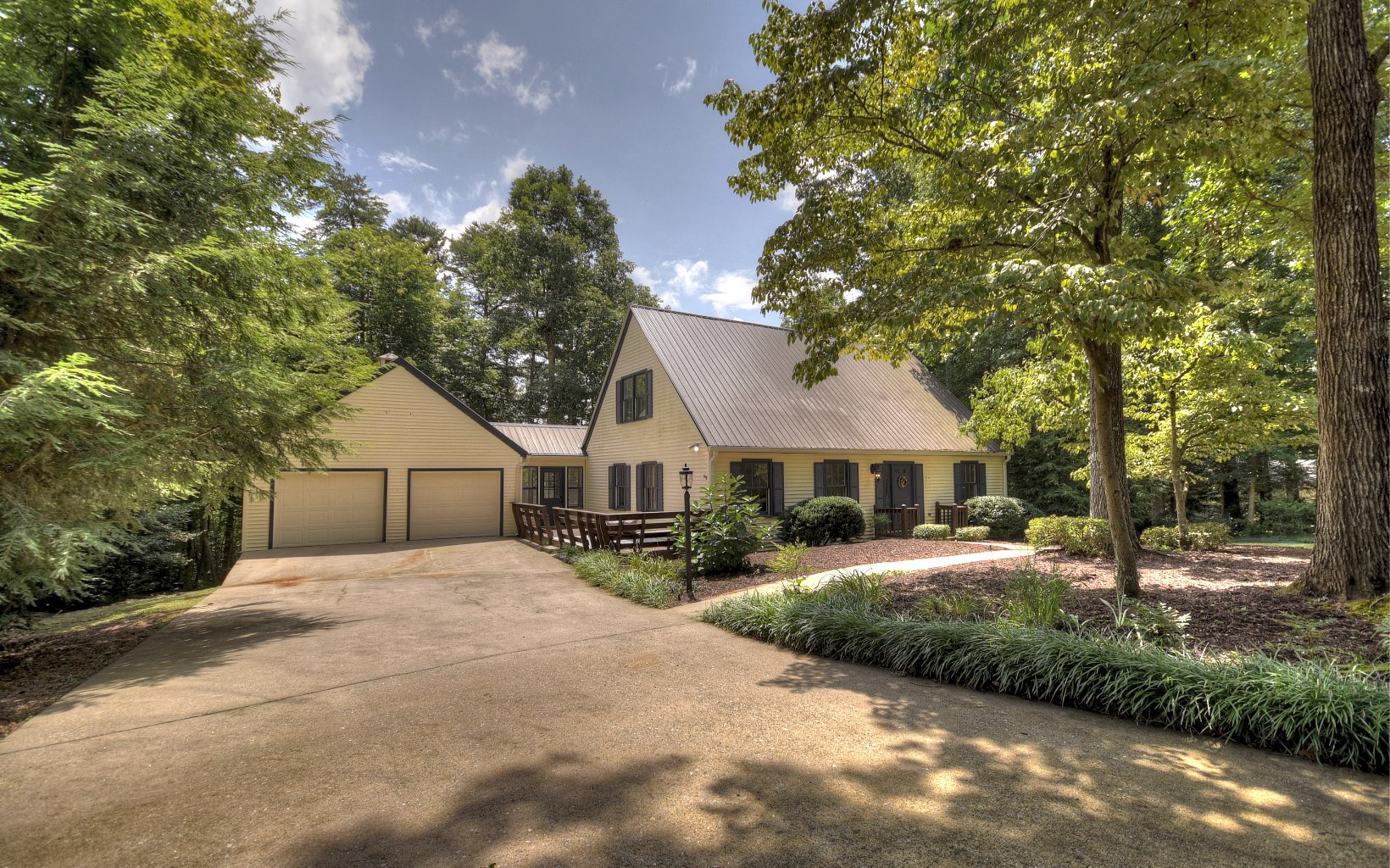 509 Westwoods Drive