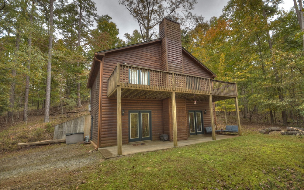 946 Centergate Drive