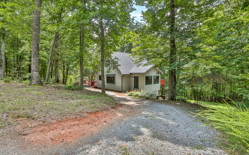 681 Mango Lane