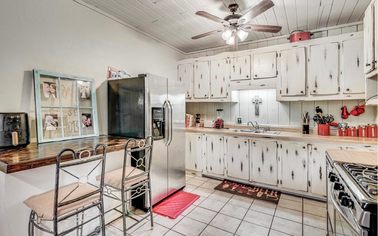 179 Old Pleasant Valley