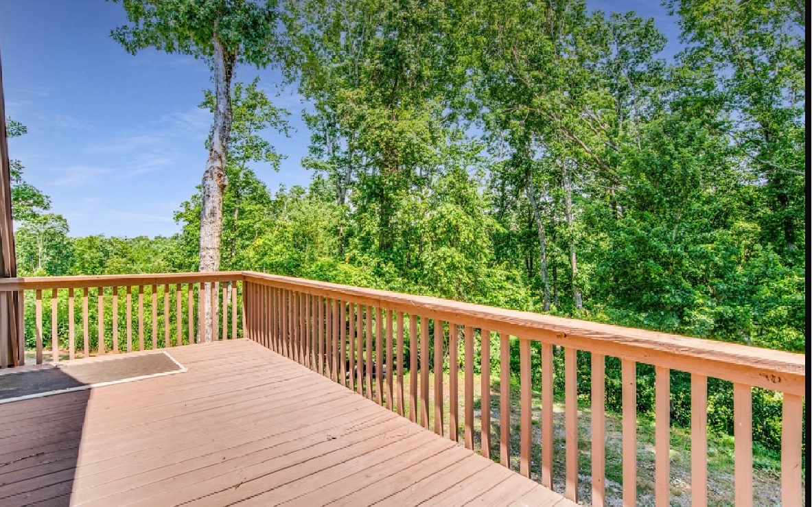 179 Old Pleasant Valley