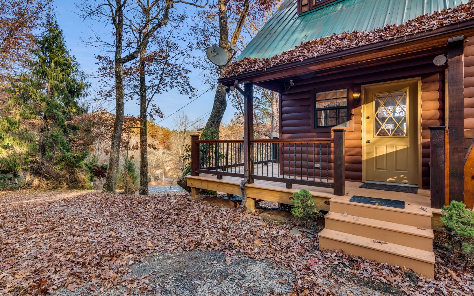 400 Creekside