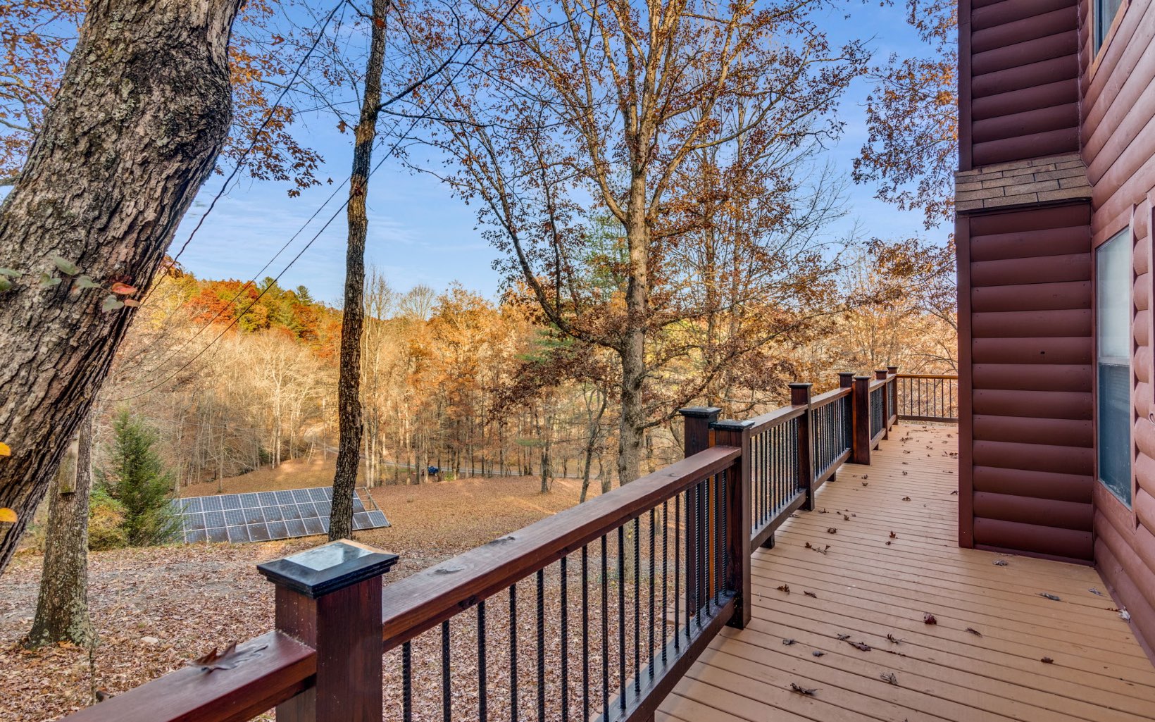 400 Creekside