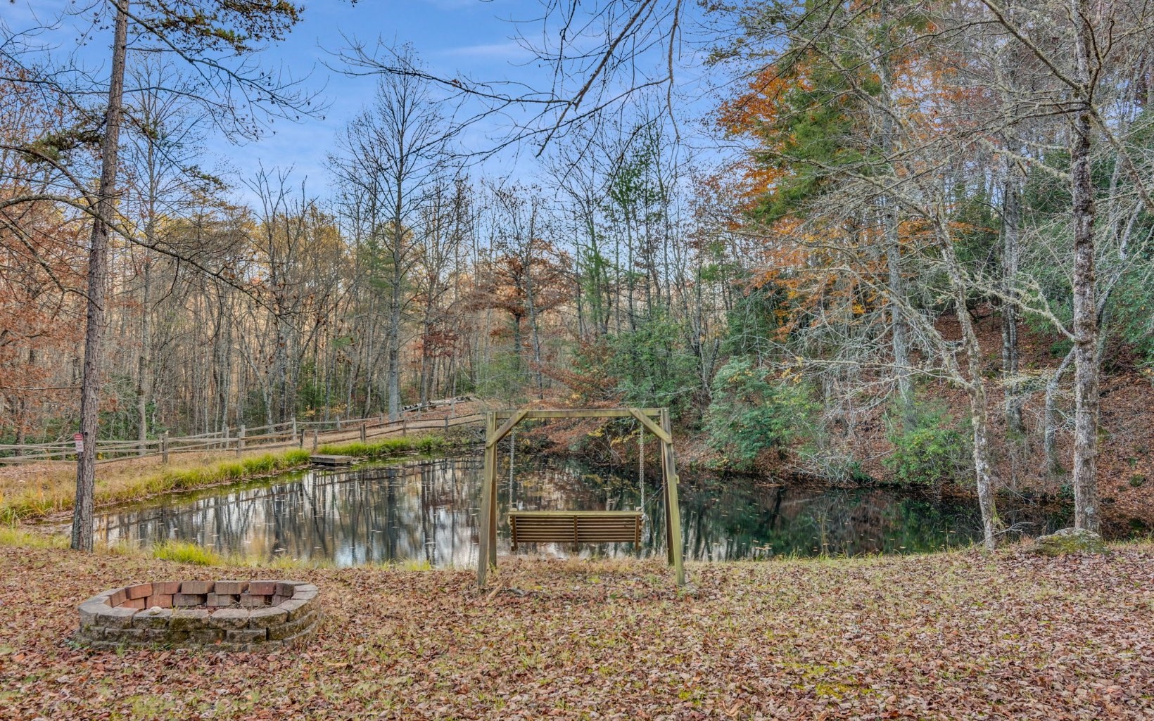 400 Creekside