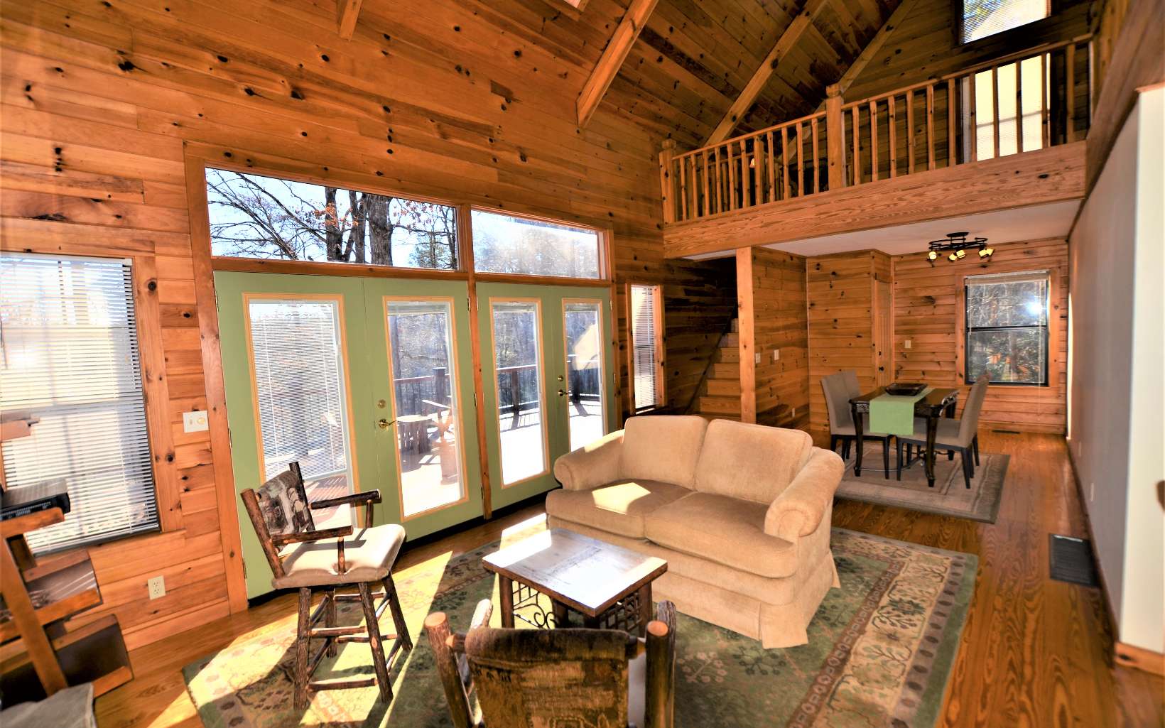 400 Creekside