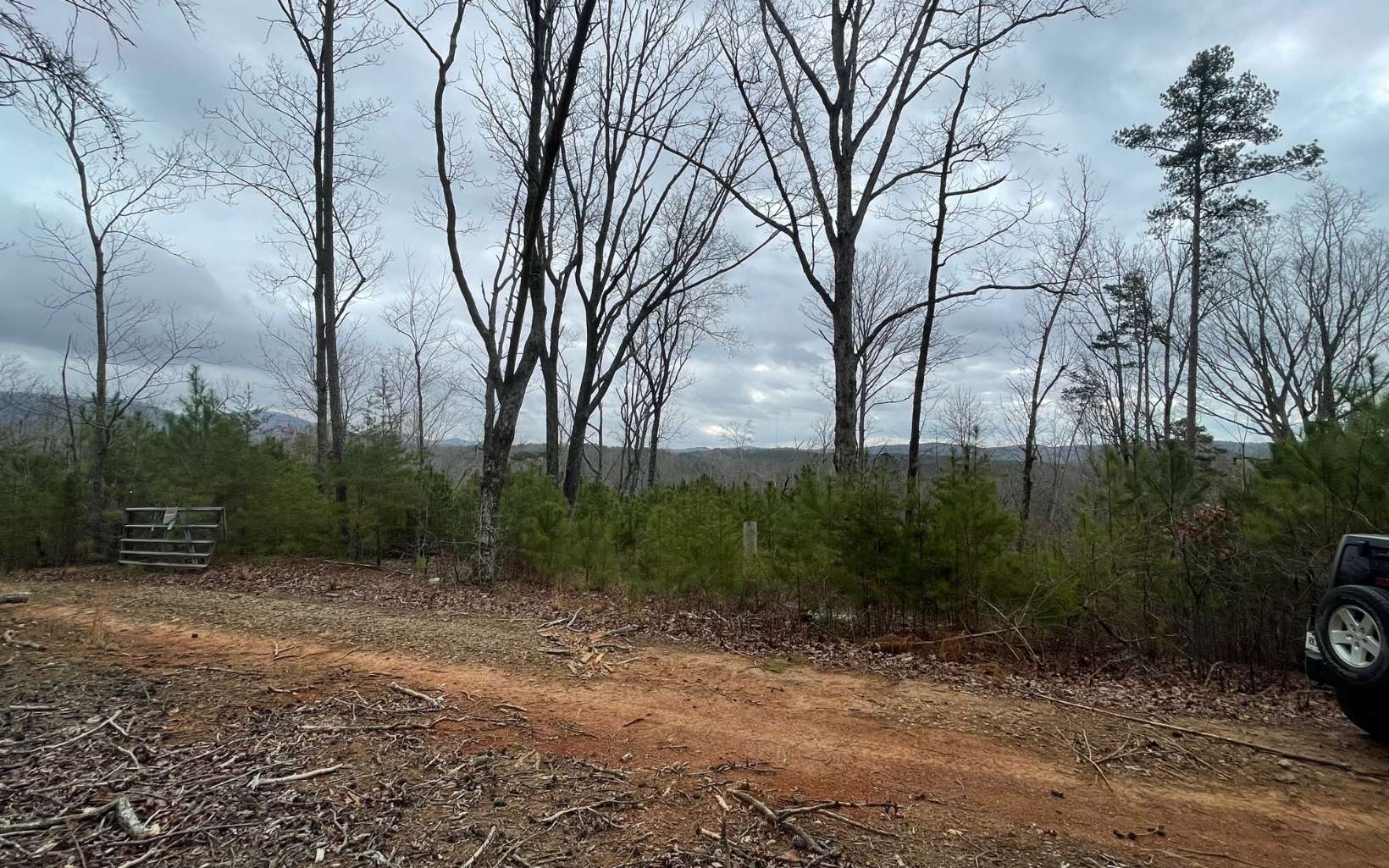 709 High Knoll Road