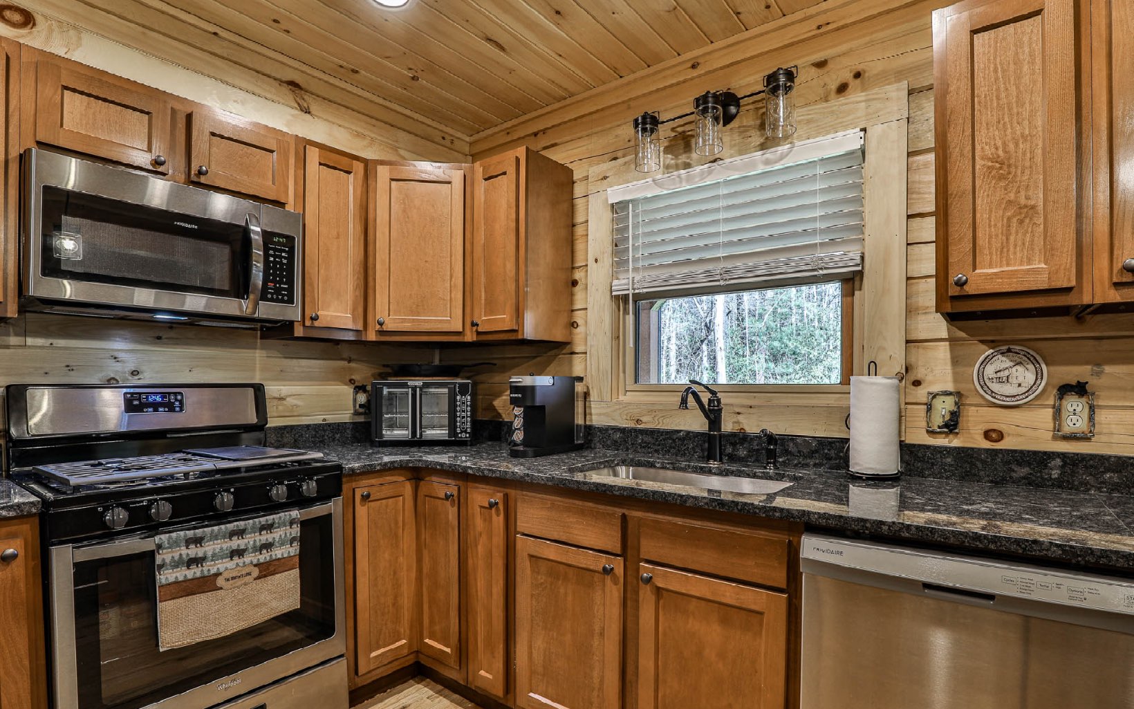 627 Walker Ridge