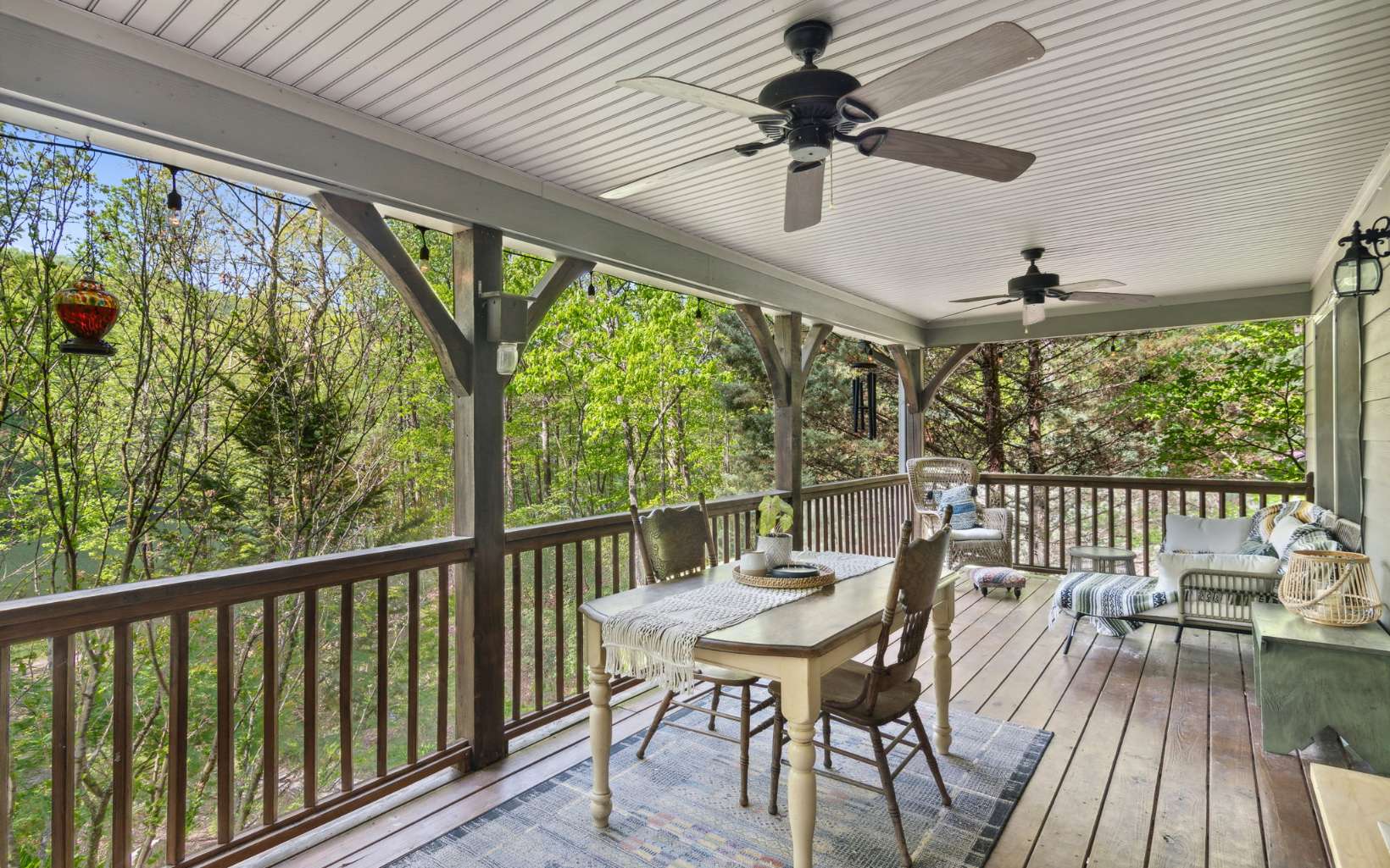 467 North Lake Drive