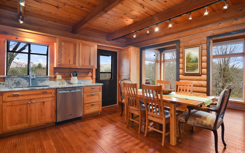 578 Old Ridge Road