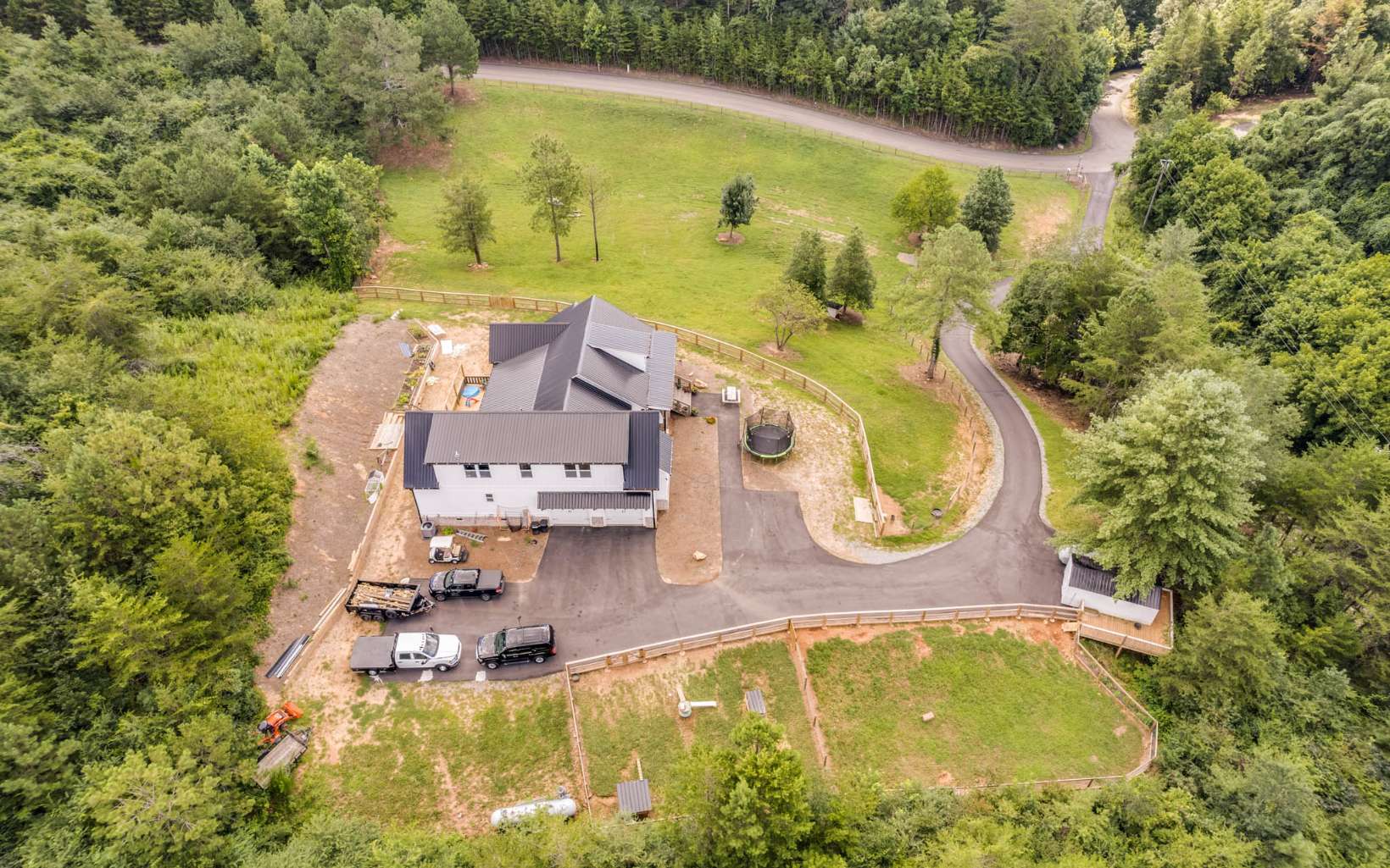 14 Malus Drive