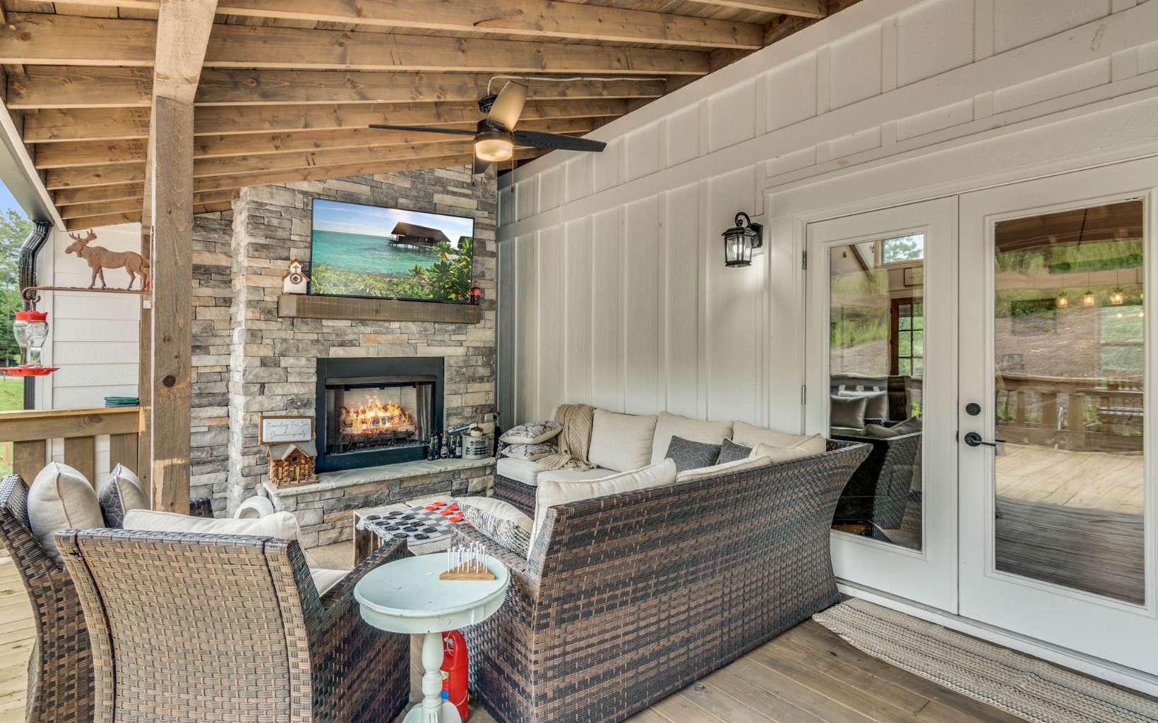 14 Malus Drive