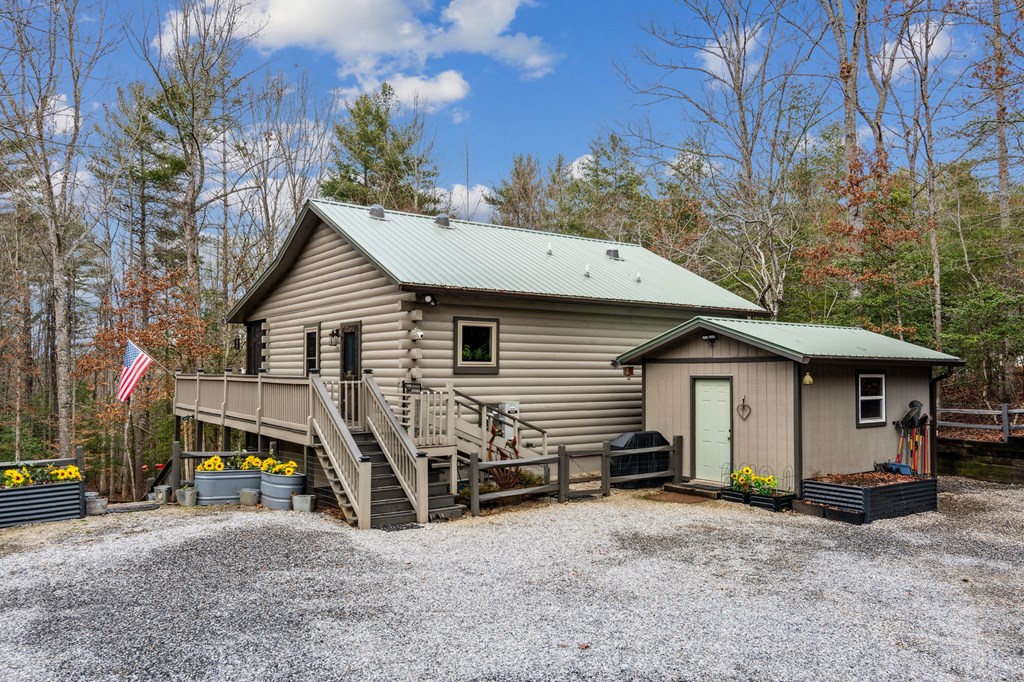 21 Bear Claw Trail