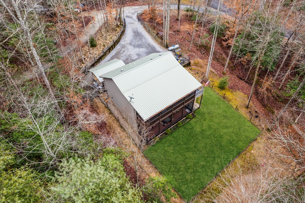 21 Bear Claw Trail