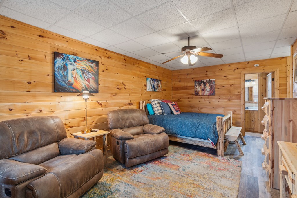 21 Bear Claw Trail