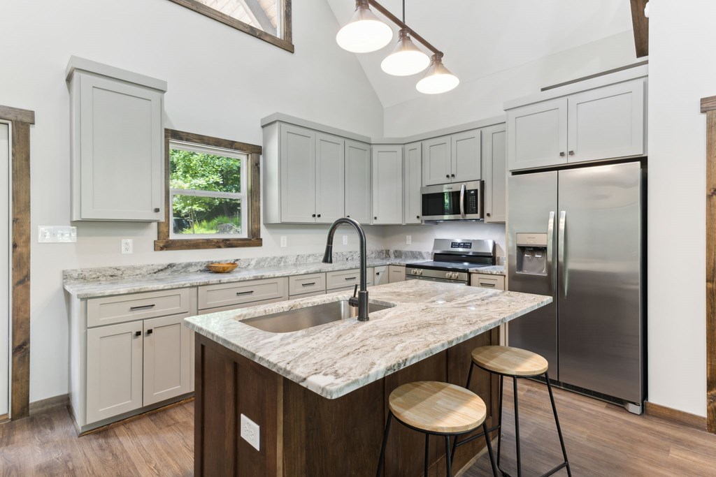 152 Springwater Court