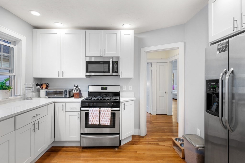 19-21 Hutchinson Street