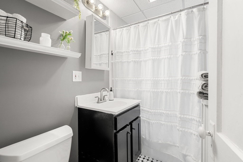 19-21 Hutchinson Street