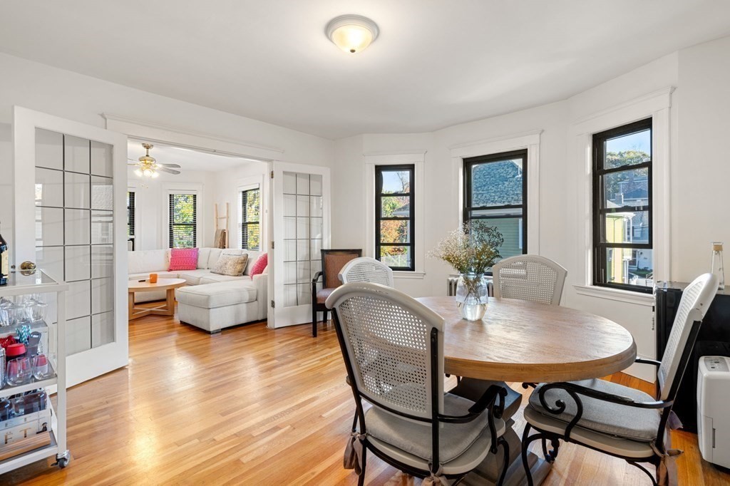 19-21 Hutchinson Street