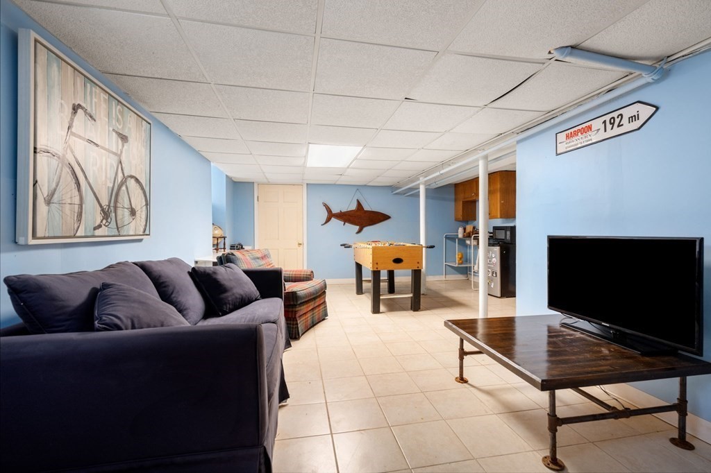 19-21 Hutchinson Street