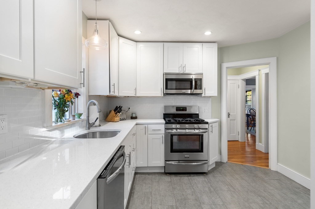 19-21 Hutchinson Street