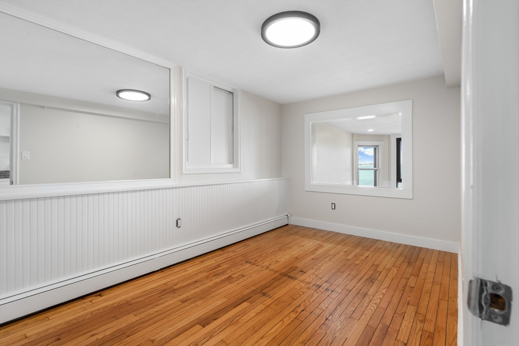 284 Endicott Ave # 3