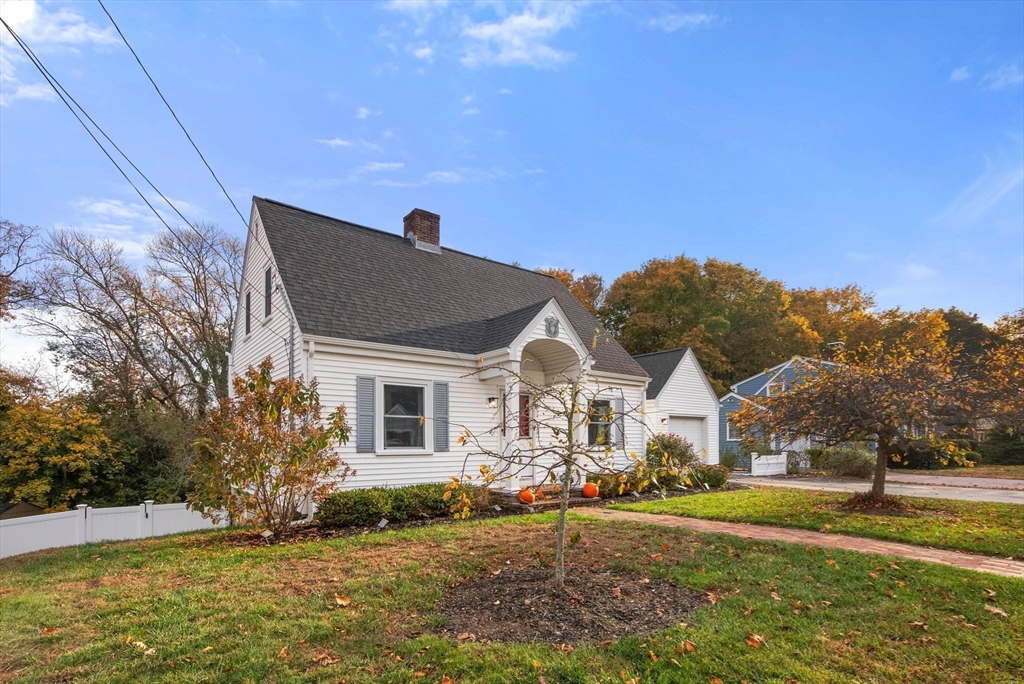 144 Academy Ave