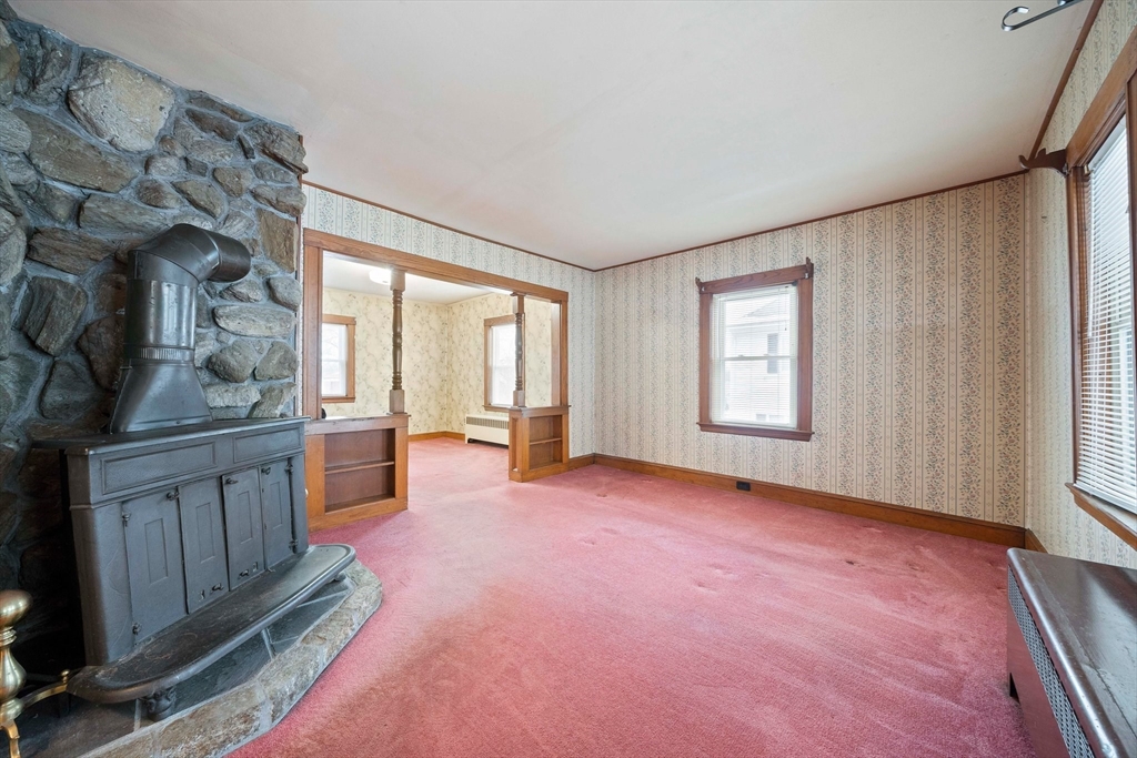 72 Keith St