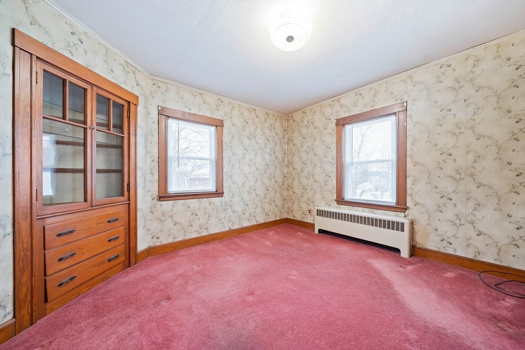 72 Keith St