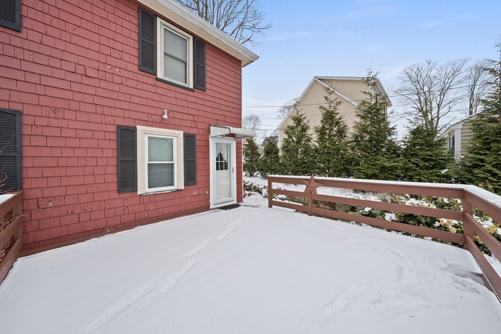 72 Keith St