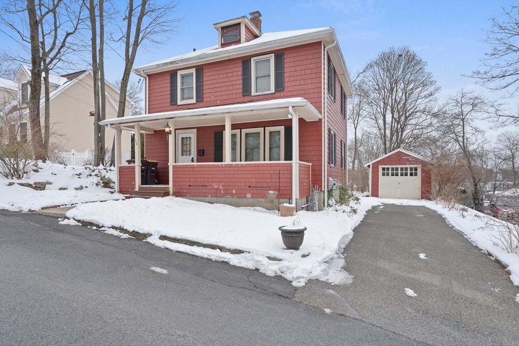 72 Keith St