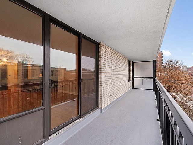 60 Longwood Ave. # 301