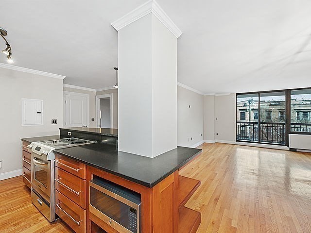 60 Longwood Ave. # 301