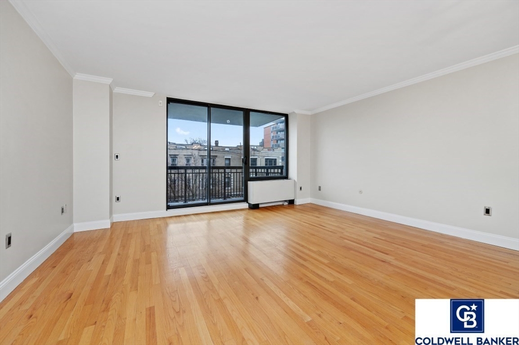 60 Longwood Ave. # 301