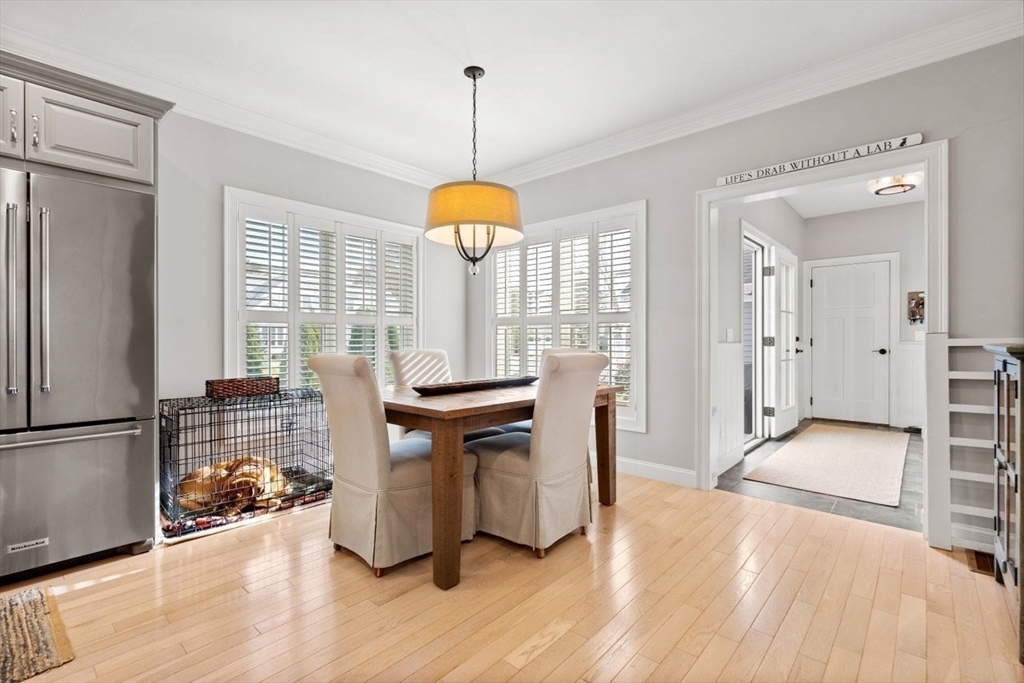 7 Bethpage Rd