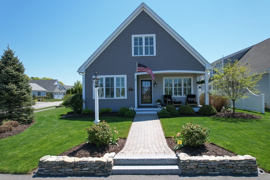 7 Bethpage Rd