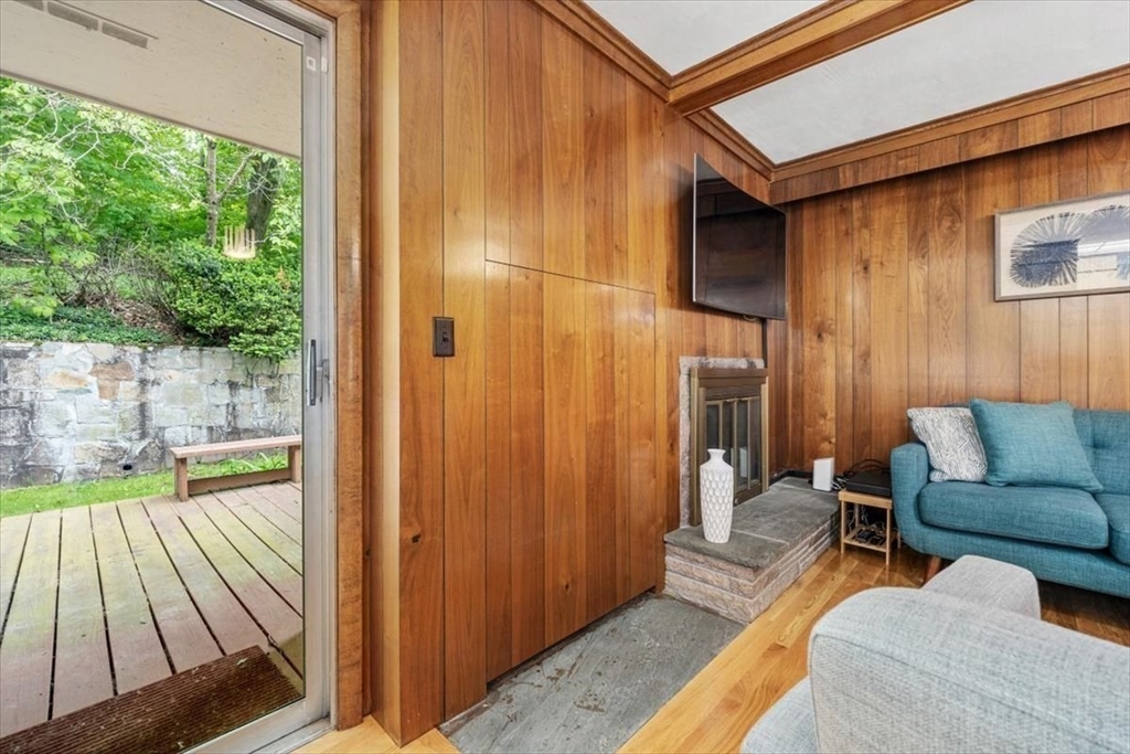 124 Mount Vernon Rd W