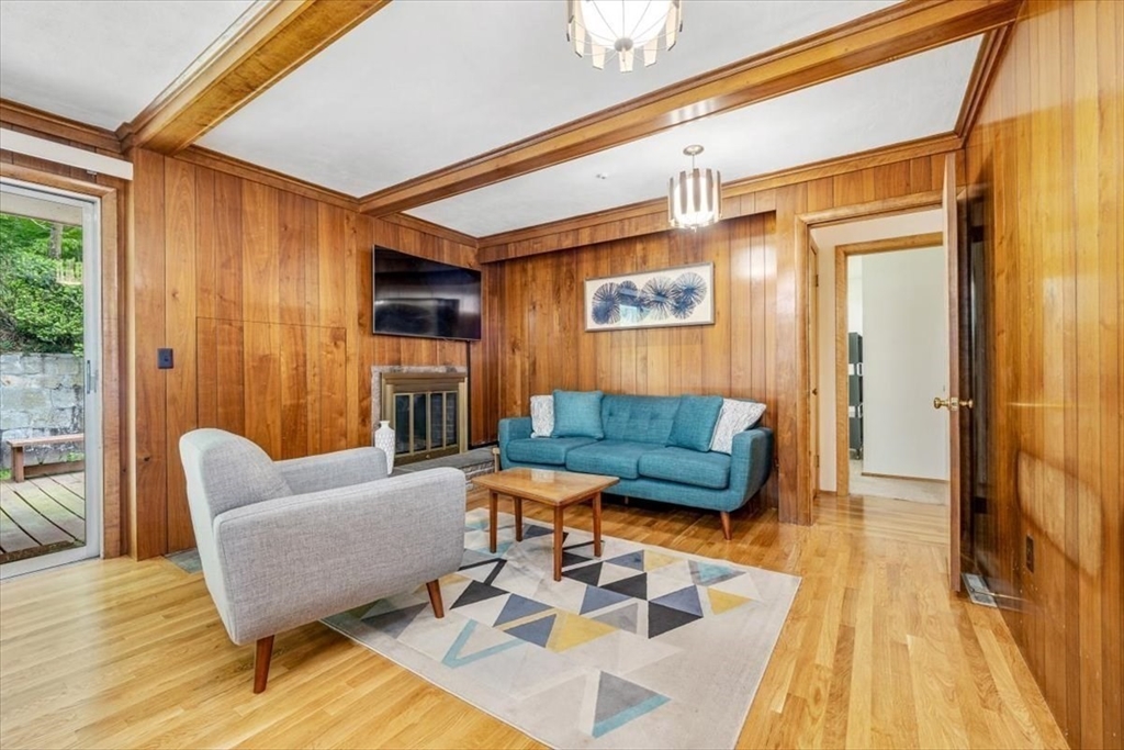 124 Mount Vernon Rd W