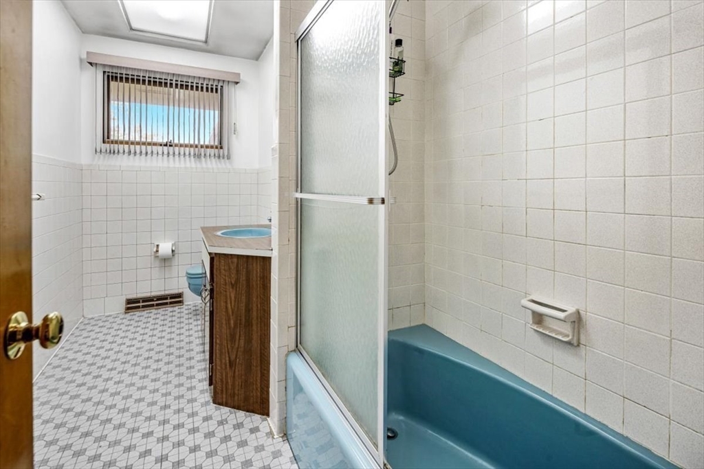 124 Mount Vernon Rd W