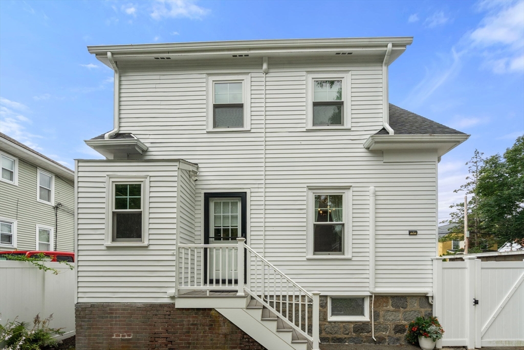 27 Revere Street