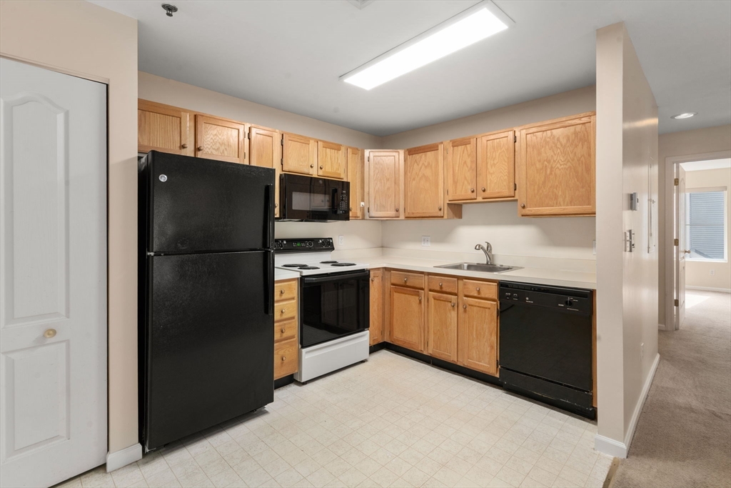 200 Falls Boulevard # F206