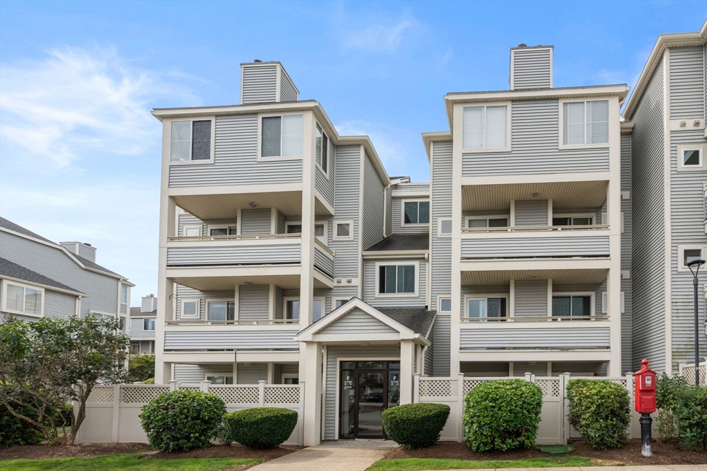 200 Falls Boulevard # F206