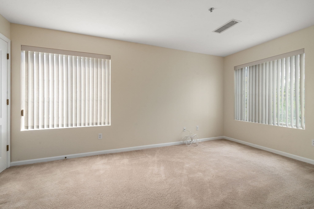 200 Falls Boulevard # F206