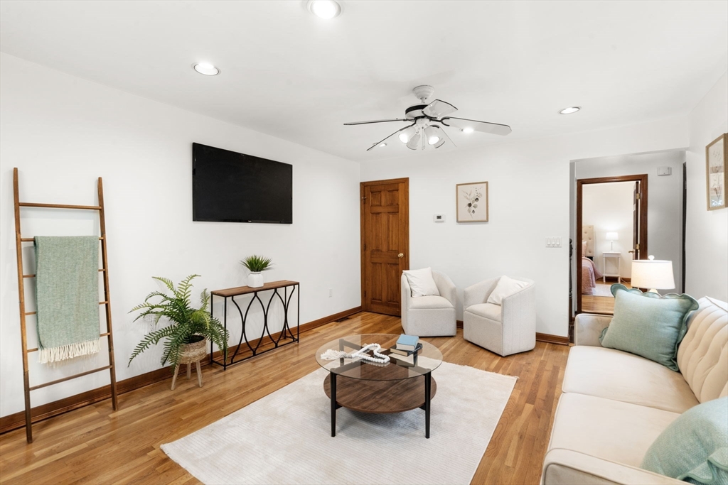 161 Hamilton St # 161