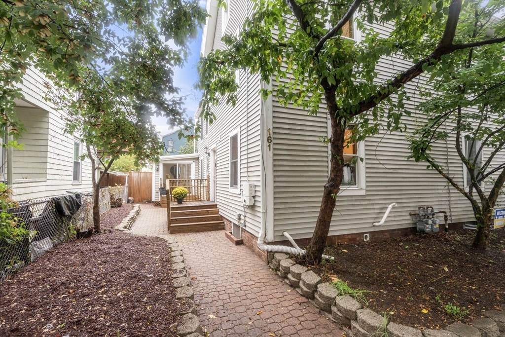 161 Hamilton St # 161