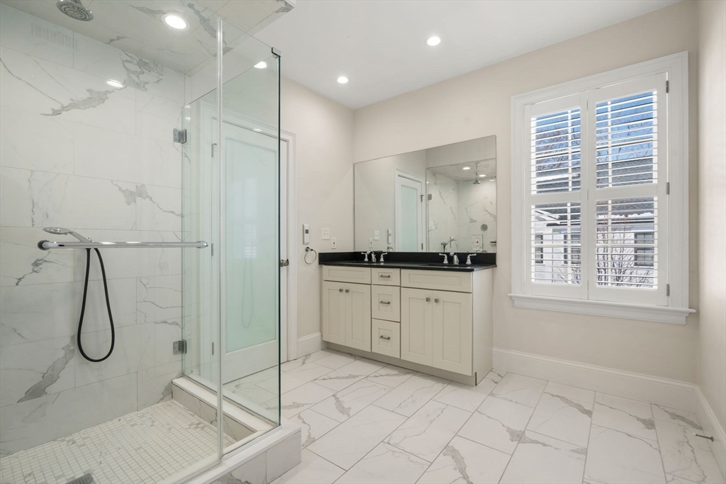 23 Chickatawbut St # 2